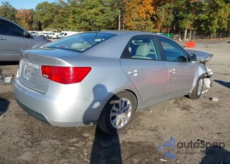 2011 Kia Forte Ex из США, поврежденный, VIN KNAFU4A23B5370447